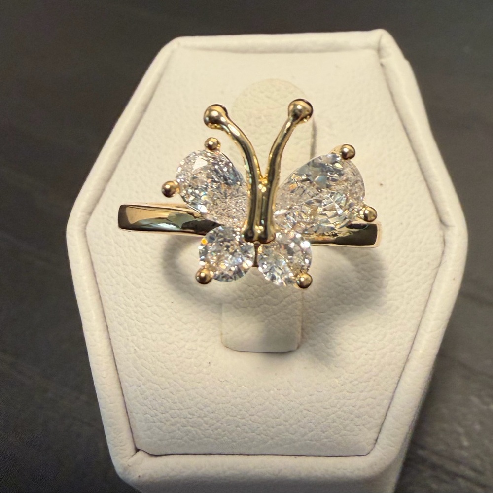 NEW Butterfly Ring with Clear Gemstones size 7